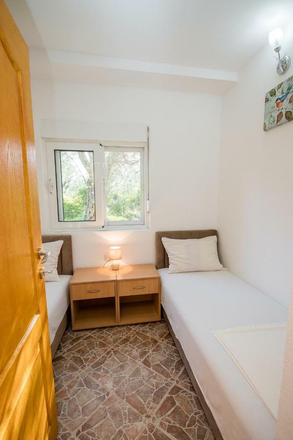 Apartments Duskic Utjeha Luaran gambar